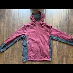 Under Armour Storm Track Jacket size M